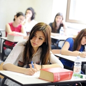 Maturità 2015 – Le sfide del XXI secolo e la competenza del cittadino nella vita economica e sociale Maturità 2015 – Le sfide del XXI secolo e la competenza del cittadino nella vita economica e sociale