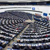 UE, aumentano le quote rosa in Parlamento. Ma l’uguaglianza è ancora lontana