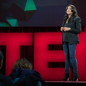 “Insegnate il coraggio alle bambine, non la perfezione” – Reshma Sujani a TED “Insegnate il coraggio alle bambine, non la perfezione” – Reshma Sujani a TED